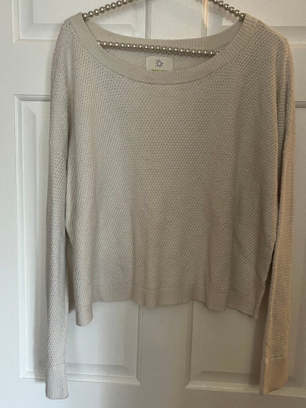 Offline by Aerie Ladies Wide Neck Long Sleeve Lightweight Sweater Size L